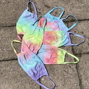 Tie dye face masks 🌈